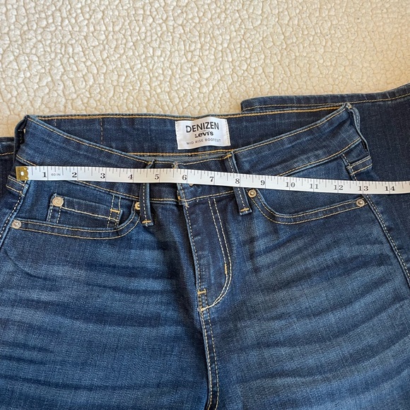 Denizen Levi’s mid rise bootcut. - Picture 4 of 8
